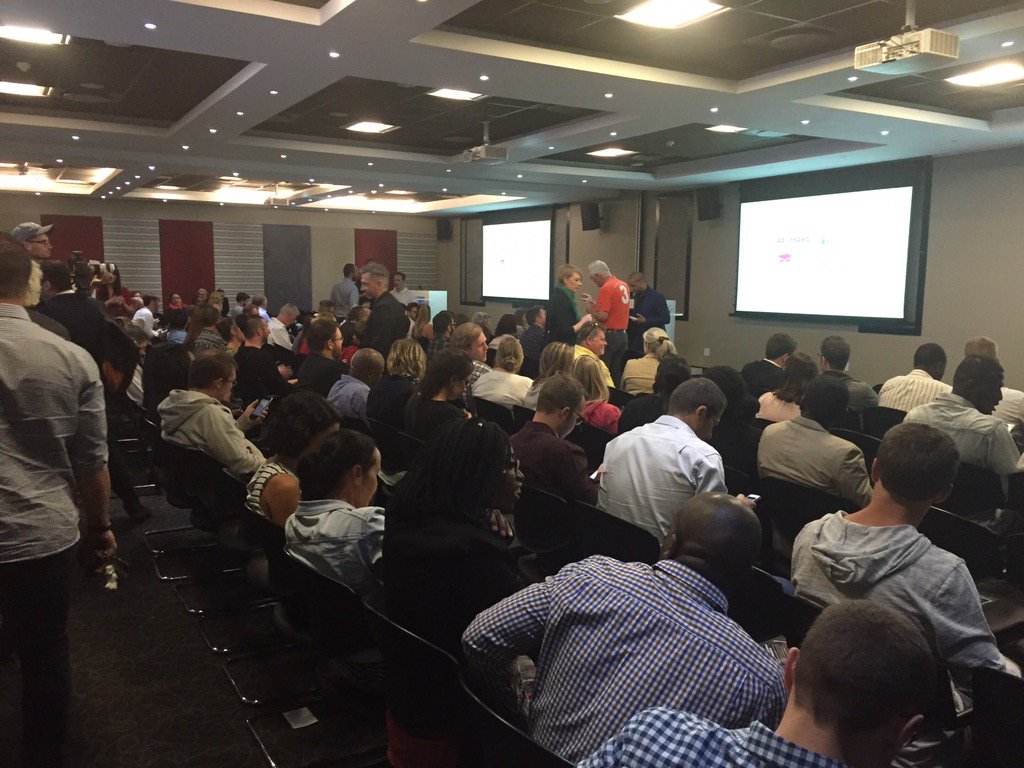 brycehancock's tweet photo. The how not to suck presentation Jedi master @RichMulholland I can't wait #heavychef https://t.co/Dy12RgfnmC