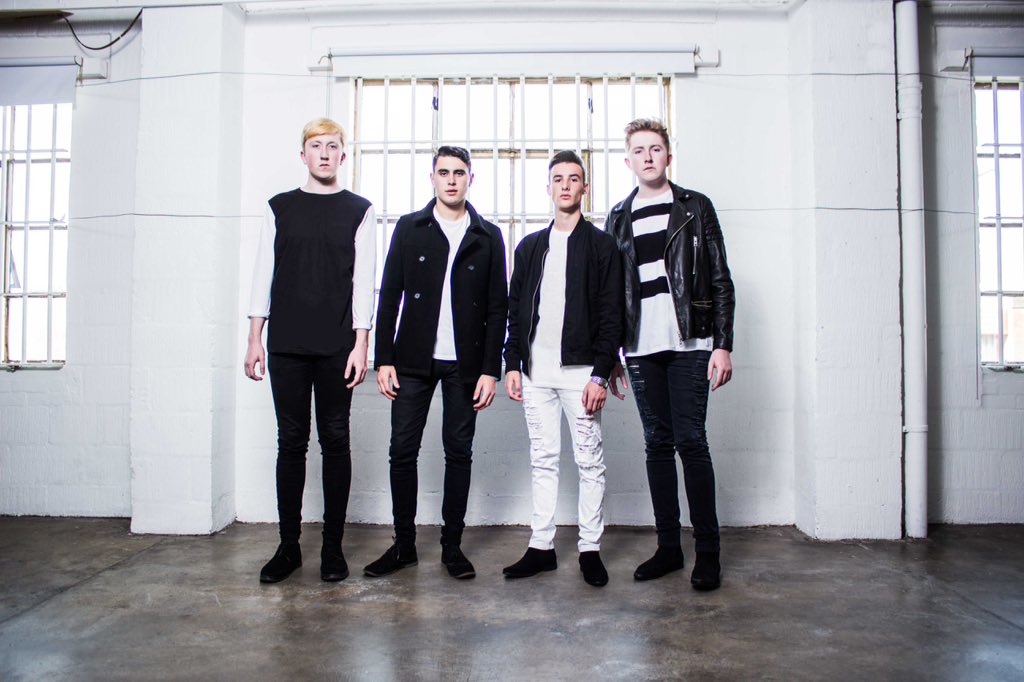 TheAmbitionBand's tweet image. HELP US SUPPORT LAWSON ON TOUR! WE NEED EVERYONE TO RT THIS TWEET... #SupportLawsonManchester