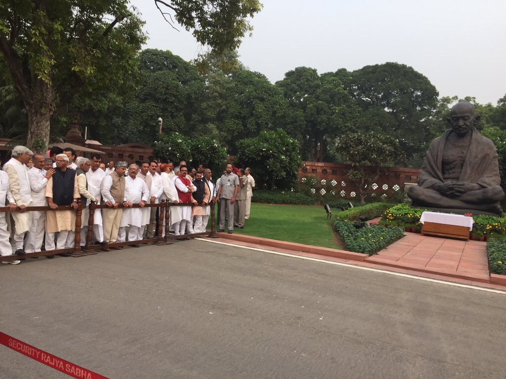 ABRAPOLU's tweet photo. #Tolerance is #Amity #Intolerance is #Apathy @BarackObama sounded #ModiMyth @INCIndia #SahanasheelathaSandeshYatra https://t.co/xtJ0UxiVkL