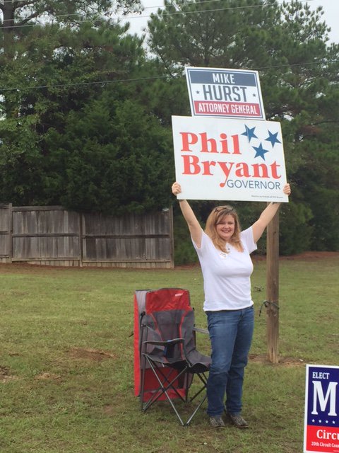 Phil Bryant tweet media