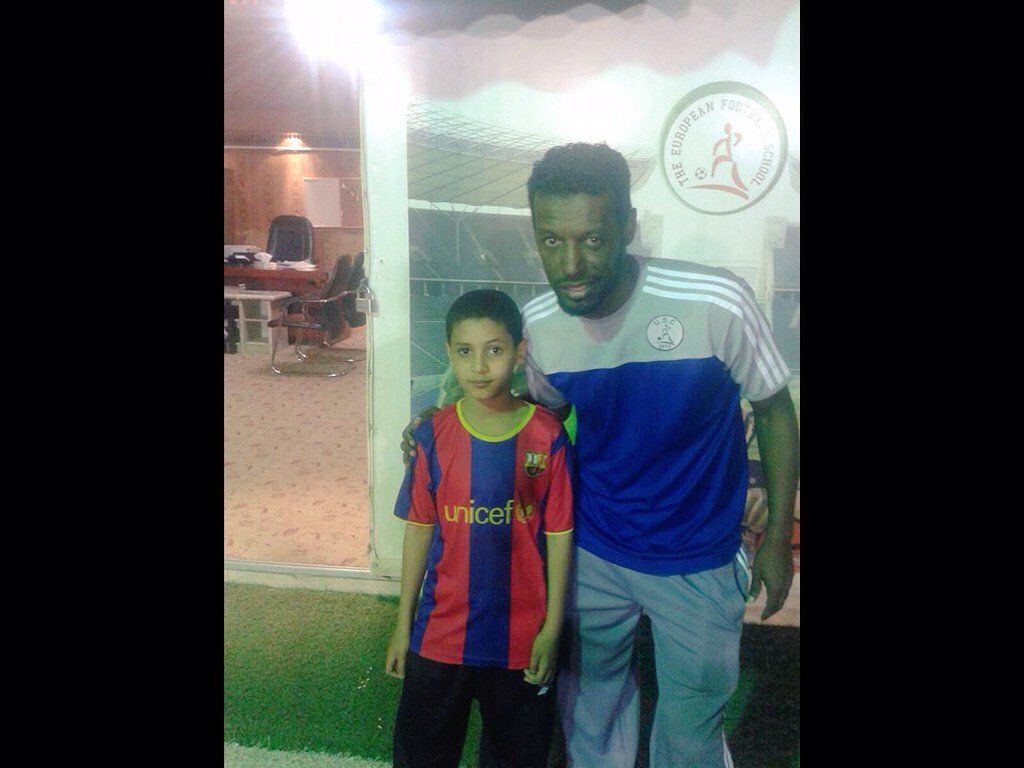 لاعب نادي النصر السابق عبدالعزيز الجنوبي #كحيلان #جمهور_النصر #كانافارو #النصر #نصراوي #العالمي