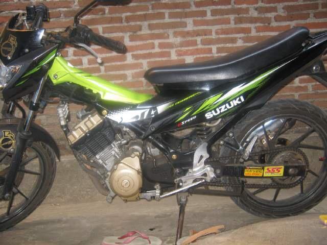 Hilang Satria F150 Plat R 3175 BG
Bagi yang melihat bisa diberhentikan paksa.
Cp: 085600416707
Cc: <a href="/SSFC_Indonesia/">SSFC_Indonesia</a>