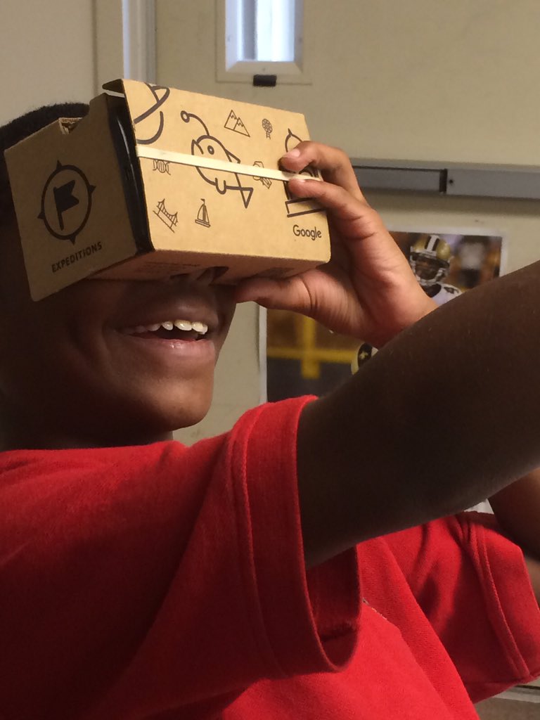 Steph_Colwell's tweet photo. Students @lifeschools ROE are loving their digital learning experience with #GoogleExpeditions today! #LSPride https://t.co/qDsDCQkgJC