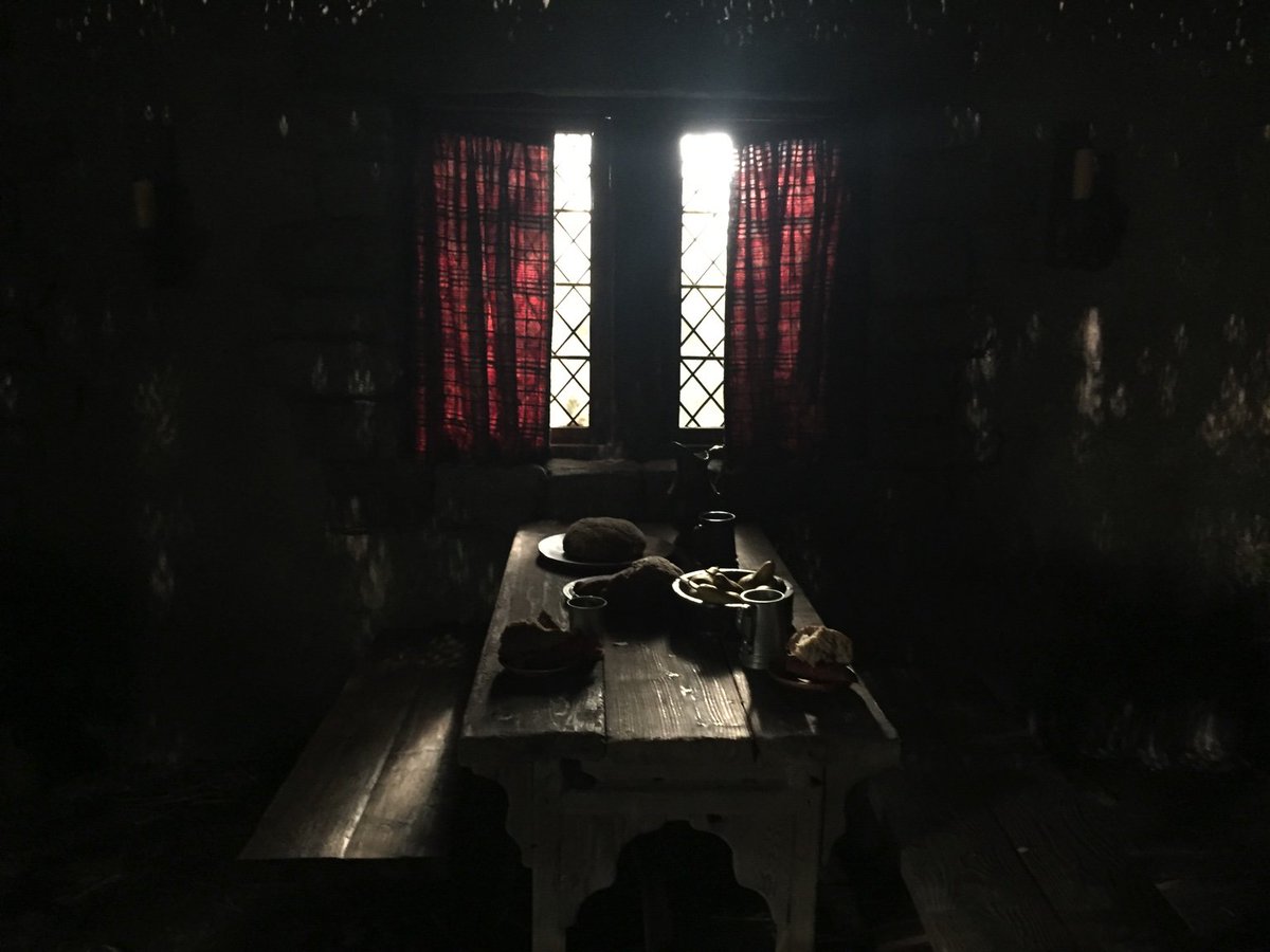 heglahegla's tweet photo. You have to love a great hovel. https://t.co/0bnKYmTg3C