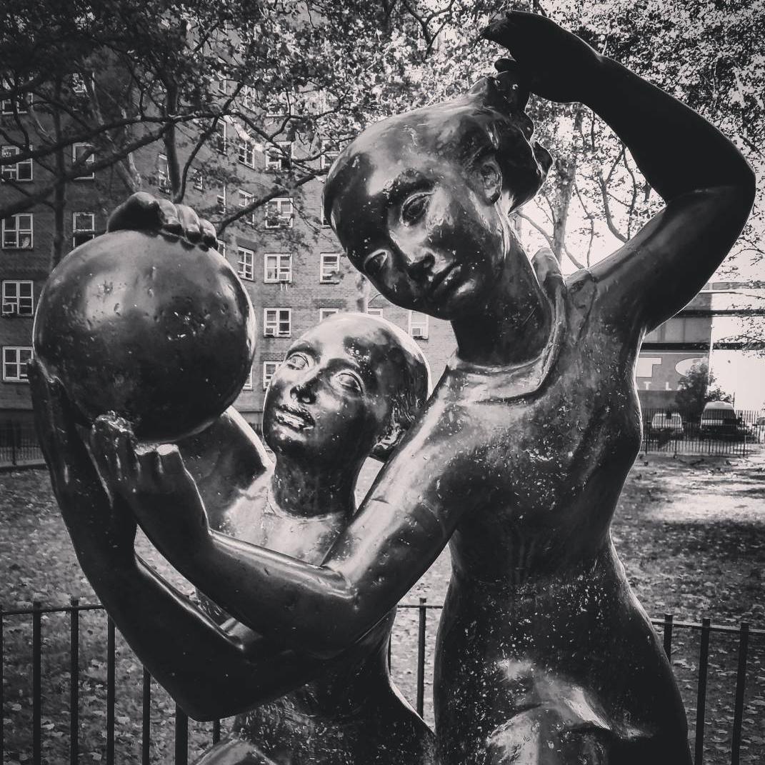 Elbarriotours's tweet photo. What world will our children inherit if #Gentrification takes East Harlem? 

Thoughts @NYCHA Johnson Houses

#NYC https://t.co/9X8YIFYkS6