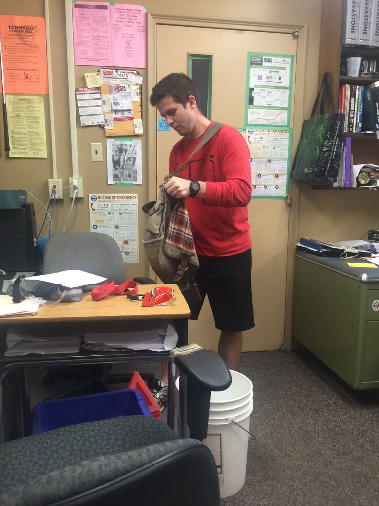 coachyd's tweet image. Hard working coach