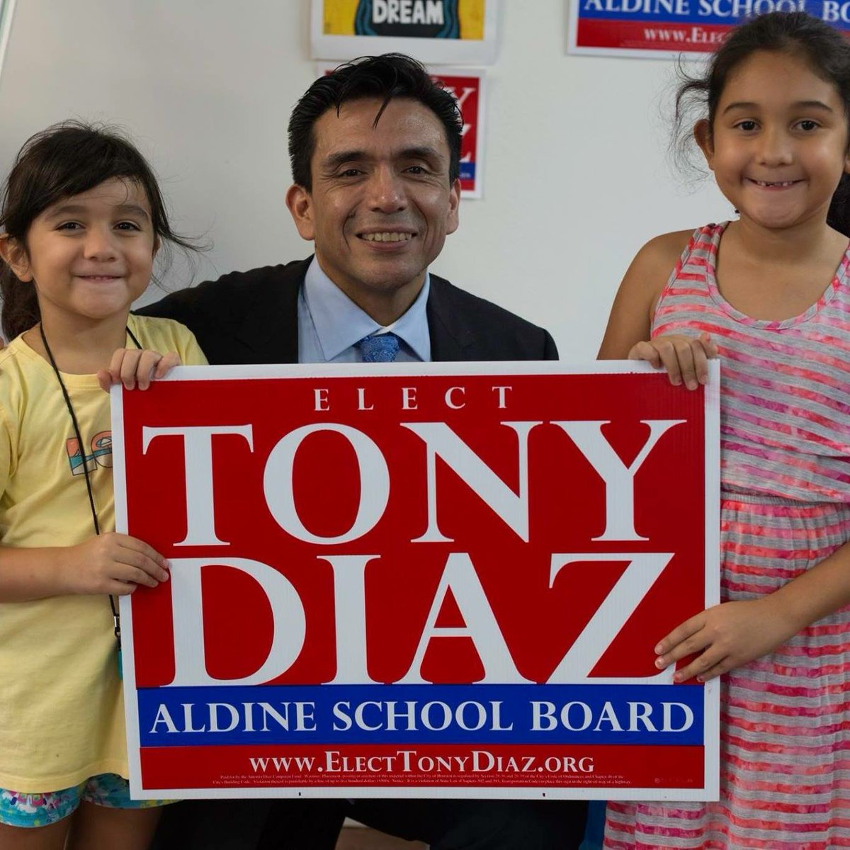 ElectTonyDiaz's tweet photo. Elect Tony Diaz to the #Aldine School Board. #professor #writer #activist https://t.co/9MLYgu2cgg  #AldineChat #edu https://t.co/YI53wyjWDe