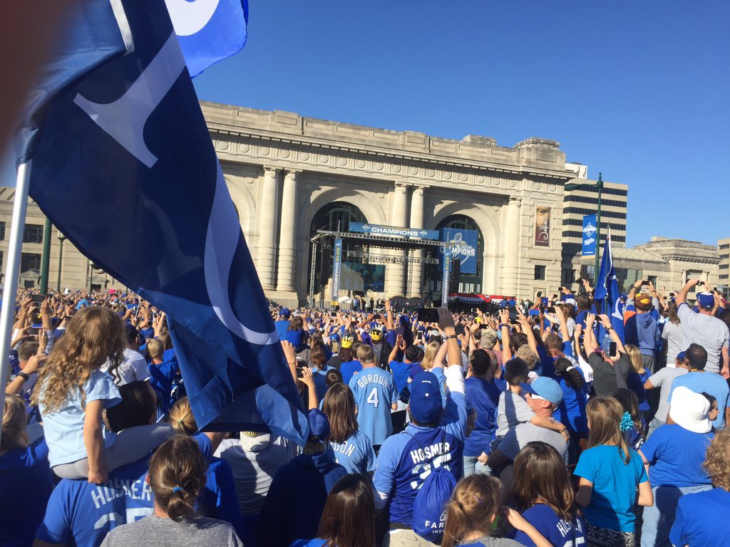 dbudke1997's tweet photo. A day well spent...go Royals @urpalbri @Clayj51 @MikeAndMike @kirk_engle @MUD_KING_69 @EtownCommodore https://t.co/4FszHeOQUK
