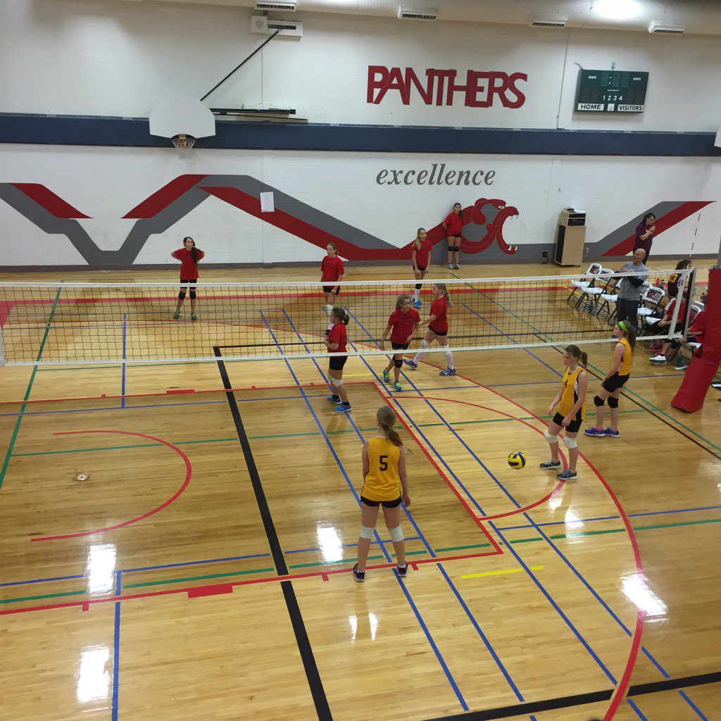 hack_patti's tweet photo. Foam Lake Jr. Panthers vs Archerwill FL up 1 set https://t.co/vkFmVIozqm