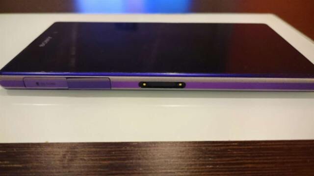 ¡Me gusta! "SONY Z1 MORADO" en #wallapop p.wallapop.com/i/33902002?_pi…