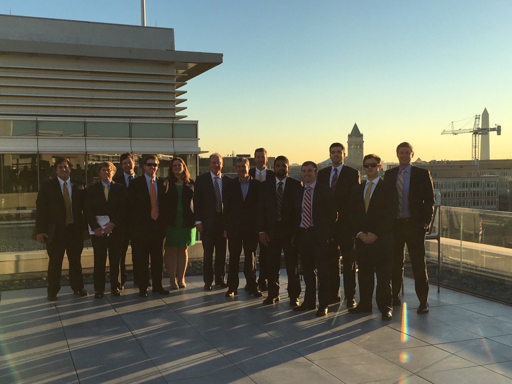 drmichaelseiler's tweet photo. @WMSchoolofBiz MBA-Real Estate Path of Distinction class trip to DC. @CBRE Brookfield, JBG, @JLL https://t.co/3YVoVlCQa2