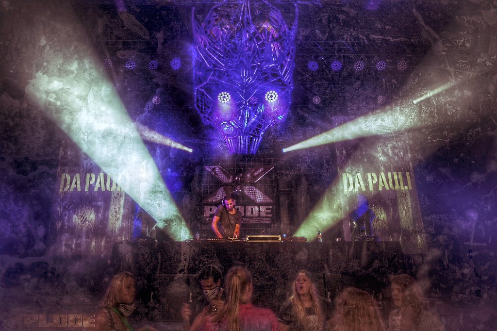 Thank you Xplode &amp; <a href="/NeushoornLwd/">Neushoorn</a> for a great night! #bday #hardstyle #thebomb