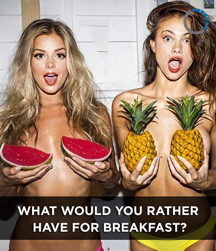 FITOLOGYMX's tweet photo. Watermelon or Pineapple to jump start your morning! 
 #fitfam #fitspo #fitness #gymtime #treadmill #gainz #workout https://t.co/7Ql5FiBbe4