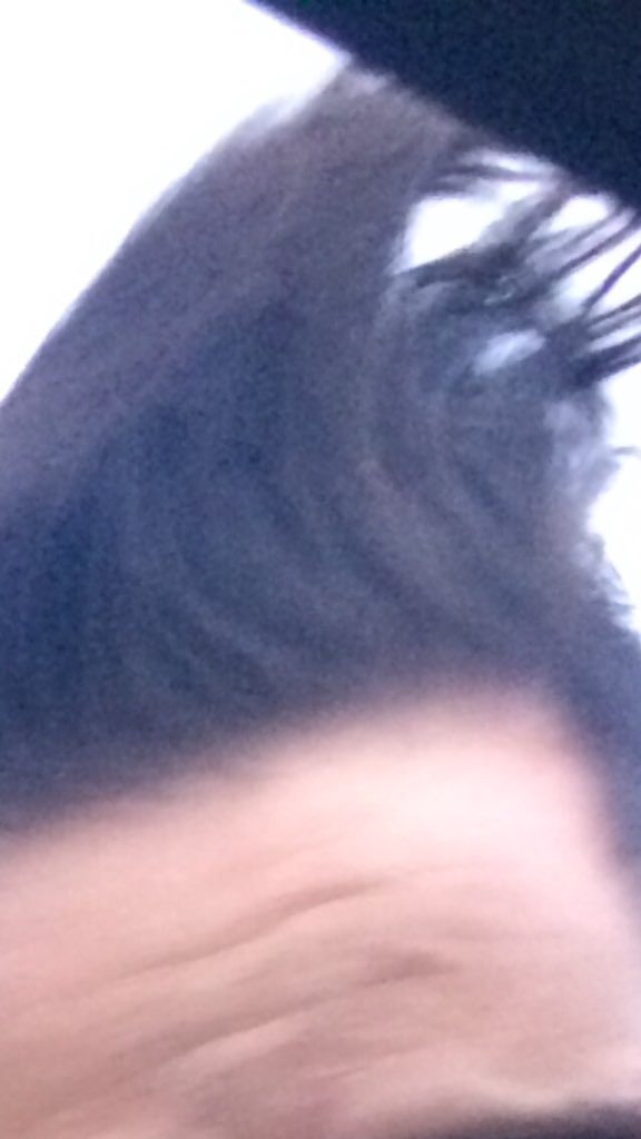 A que miembro del POYETE pertenece este súper flequillo más propio del mismísimo Ace Ventura?El que acierte pincha!