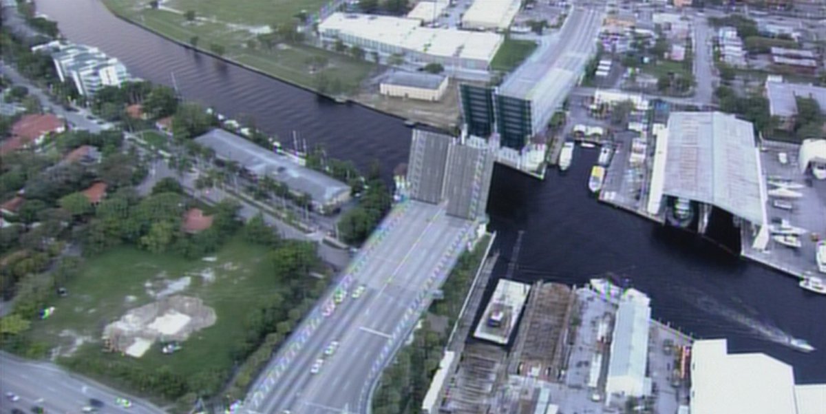 Woman is recovering in the hospital after she fell off a bridge over the Miami River bit.ly/1KWAYW9?utm_me… https://t.co/4rACgh4WXS