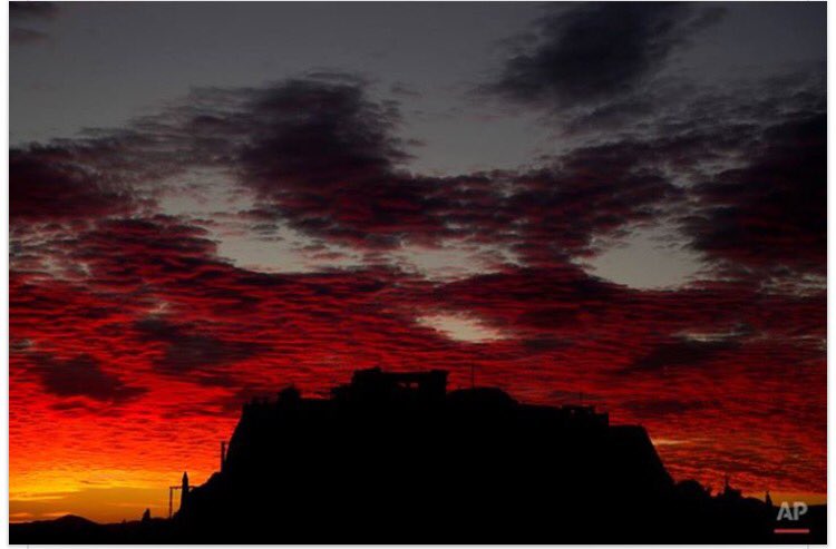 PGiannakouris's tweet photo. Clouds over the ancient Acropolis hill . Ap photo/Petros Giannakouris https://t.co/jFy9mSPzNA