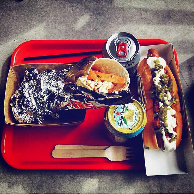 littleJoesDeli's tweet photo. Double date on a tray!......#haloumiwrap #pickleddog #sanpellegrino #dietcoke @littlejoesdeli #canterburystreetfoot https://t.co/axL2SNv6hS