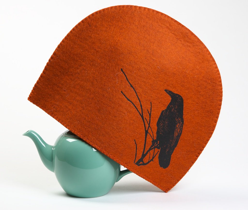 Perfect #TeaCosy Made in #Nepal &amp; manufactured by a #fairwork project of <a href="/fibresoflife/">Fibresoflife</a>  camellia-sinensis.com/en/couvre-thei…