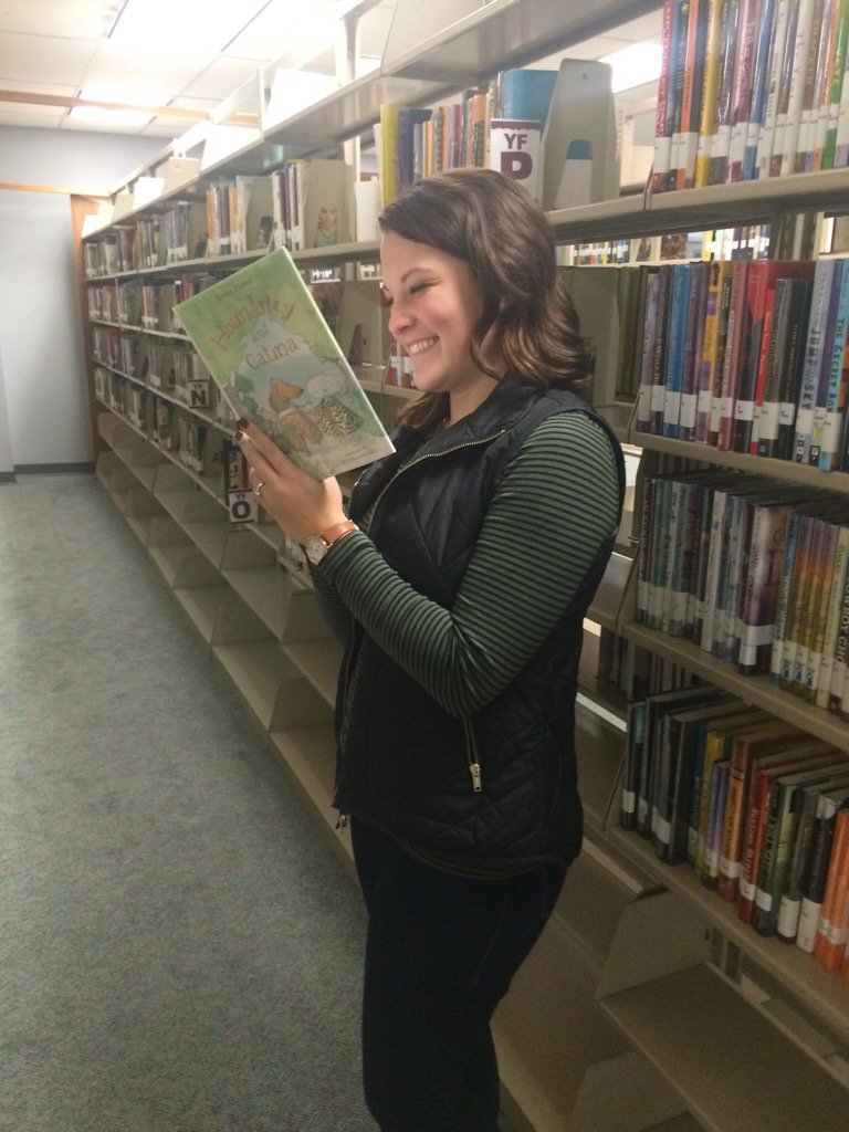 Bethany_Hall5's tweet image. #rbtt #ekulibraries #libraryswag