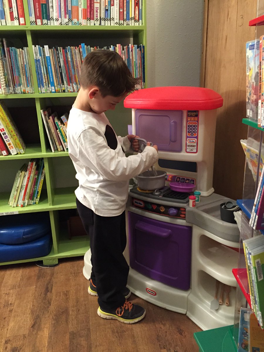 lyonslibrary's tweet photo. STEM is in the kitchen at Lyons Regional Library!  #lyonslibrary #stemkitchen #libraryplay https://t.co/OCqmrR4mFc
