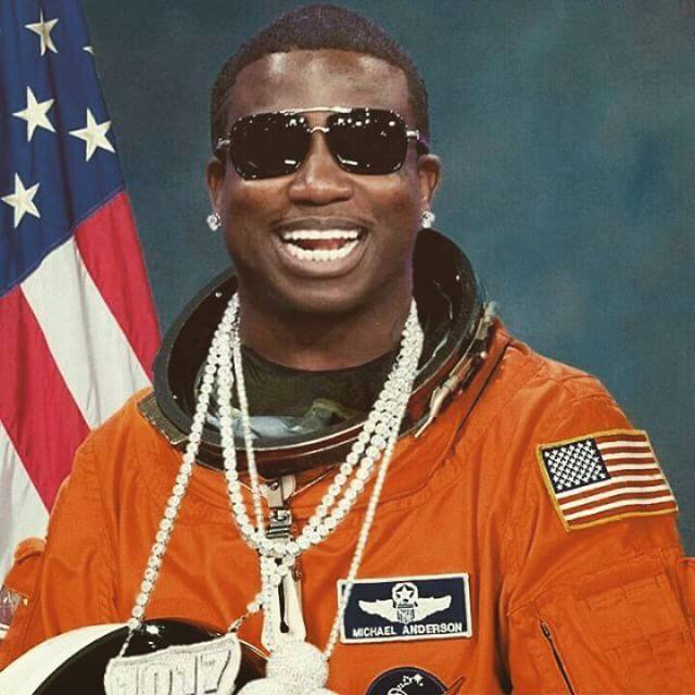 LateNiteDiners's tweet photo. We're back tonight at 8. Special guest @gucci1017 joins us! https://t.co/GGaAwBUCpQ https://t.co/nwNDu2njiR