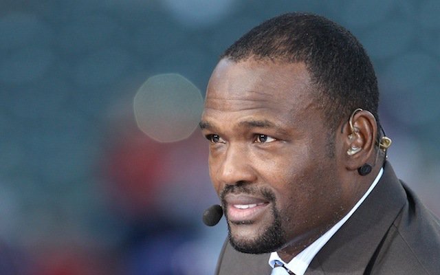 Dudes_Digest's tweet photo. Top 10 Harold Reynolds Quotes of the Postseason https://t.co/11HwQ1mRbJ https://t.co/eF88QsOkdd