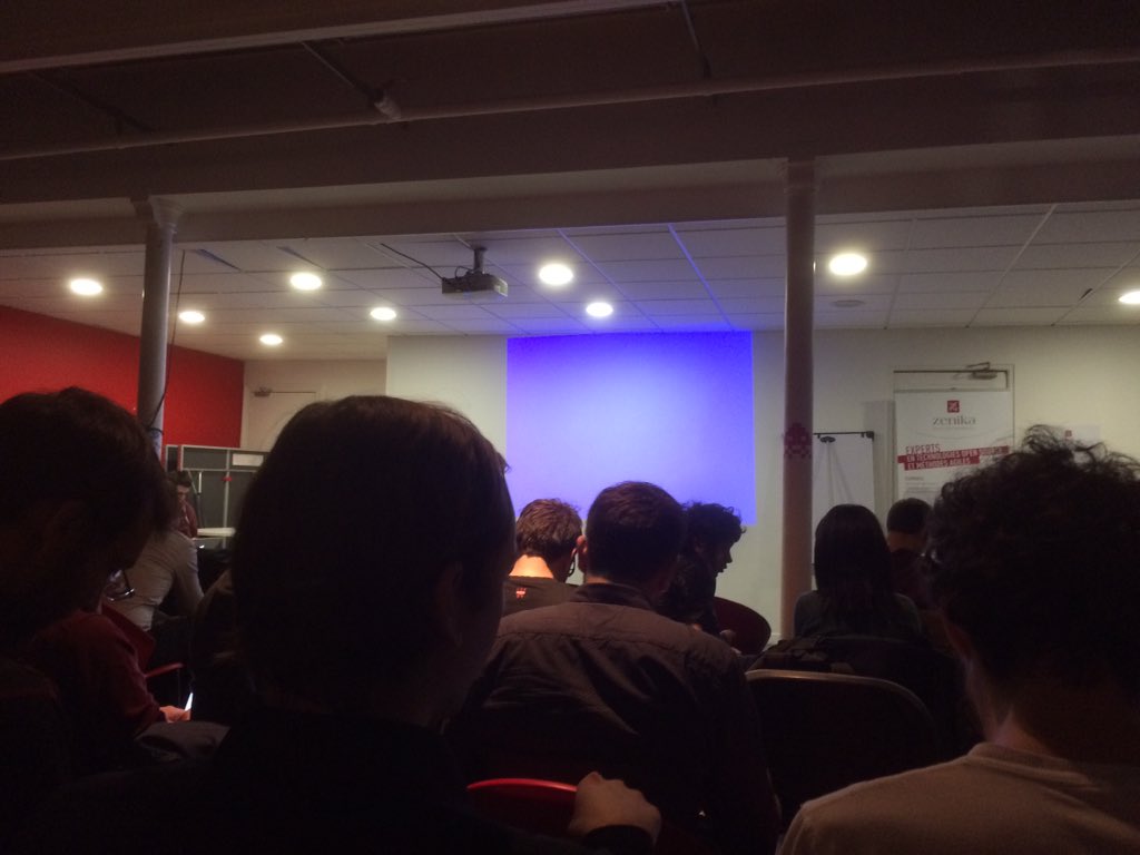 Alain_Ncls's tweet image. Déjà du monde dans les beaux locaux de @ZenikaIT pour la présentation #AngularJS2 par @EmmanuelDemey !