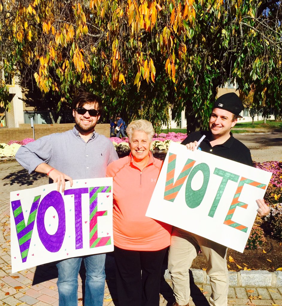 The students <a href="/UBridgeport/">University of Bridgeport</a> would like to remind you all to get out &amp; vote Row G for Mary-Jane Foster!