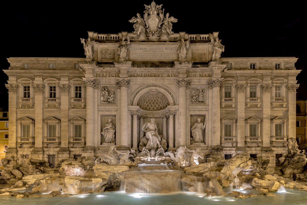 ExploreRoma's tweet photo. Waters will flow from #Rome #TreviFountain once again today after a #restoration work Ph.@mtjbarendse #TravelTuesday https://t.co/sS6McE8bG2