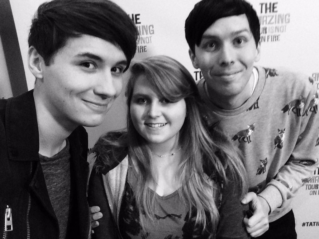 edaj_8's tweet photo. Well then....this happened @AmazingPhil @danisnotonfire thank you so much Oml https://t.co/N6ftFPua9x