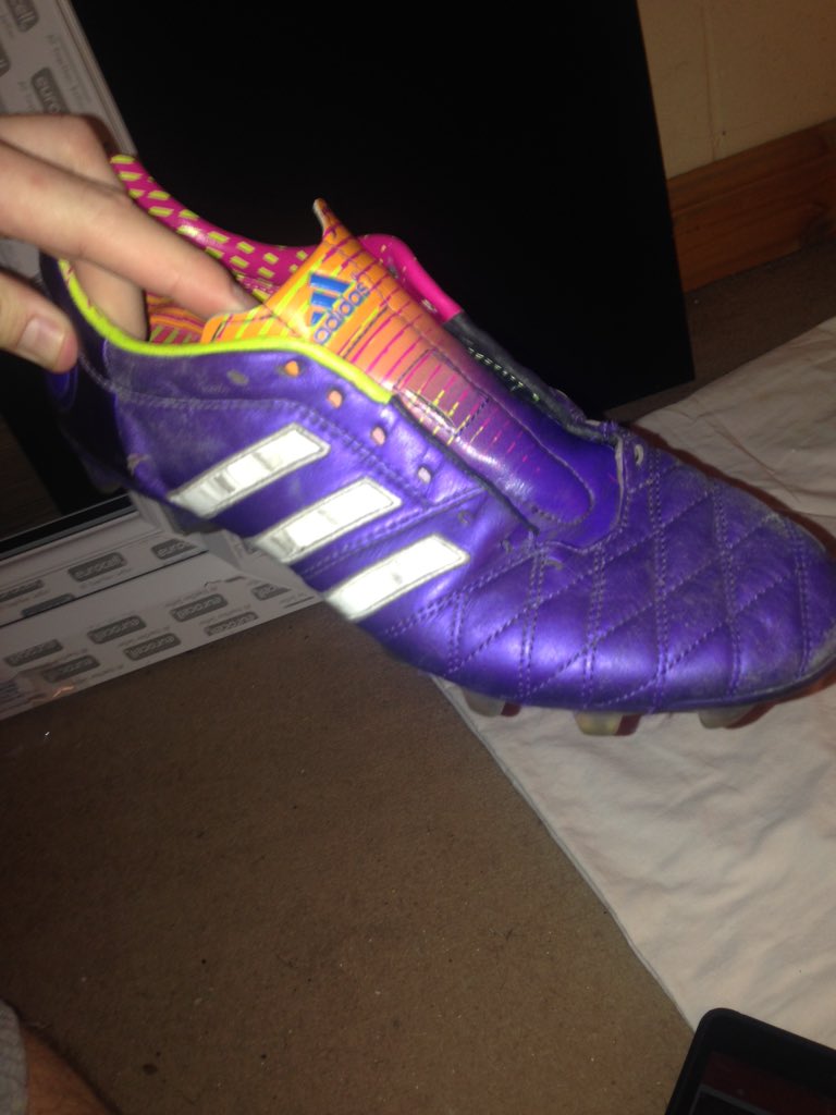 joshwragg_'s tweet photo. #TransformationTuesday #oldtonew #adiPro #blackout #beforeandafter #sexythang https://t.co/1RsRWdXu48