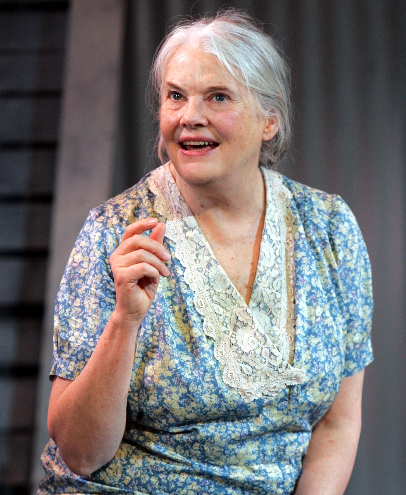 Happy birthday to the inimitable Lois Smith, who we\ve been lucky to have grace stages 5 times! 