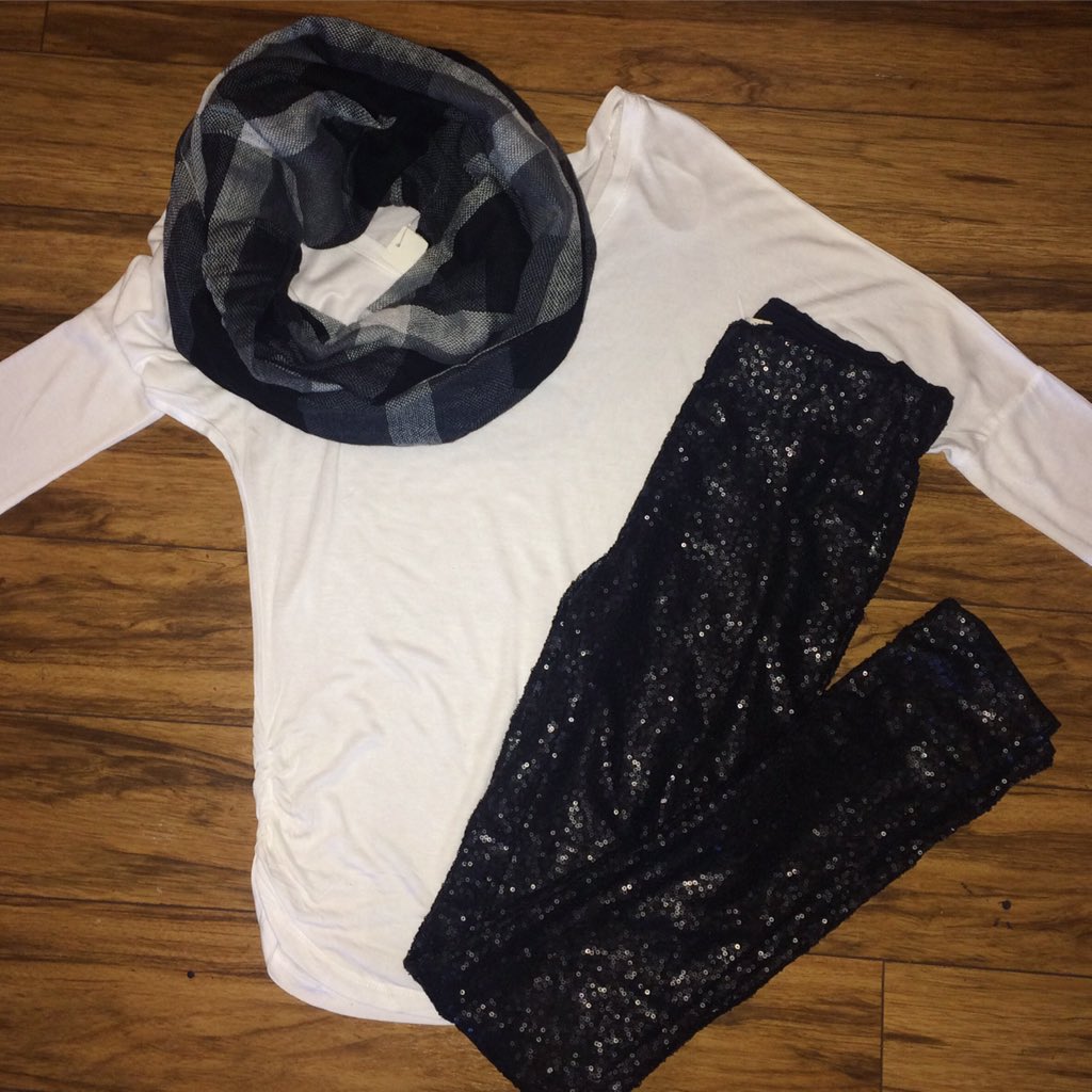 VR1720's tweet photo. this white shirt is on our $7 rack and the black sequin leggings are on our 50% off rack!😱😱 ♠️♣️🔳🔲 https://t.co/xX3B4rSwWR