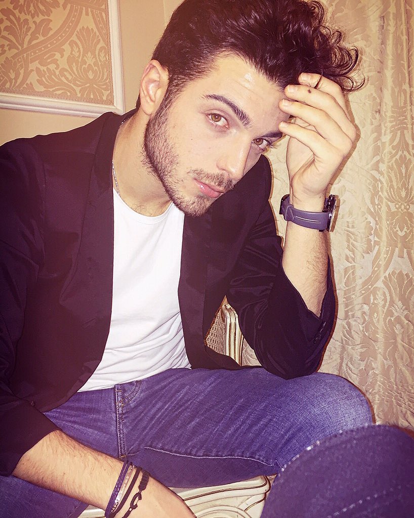 GianGinoble's tweet photo. Per te ci sarò. 🌙 https://t.co/onEU9p3Xzr