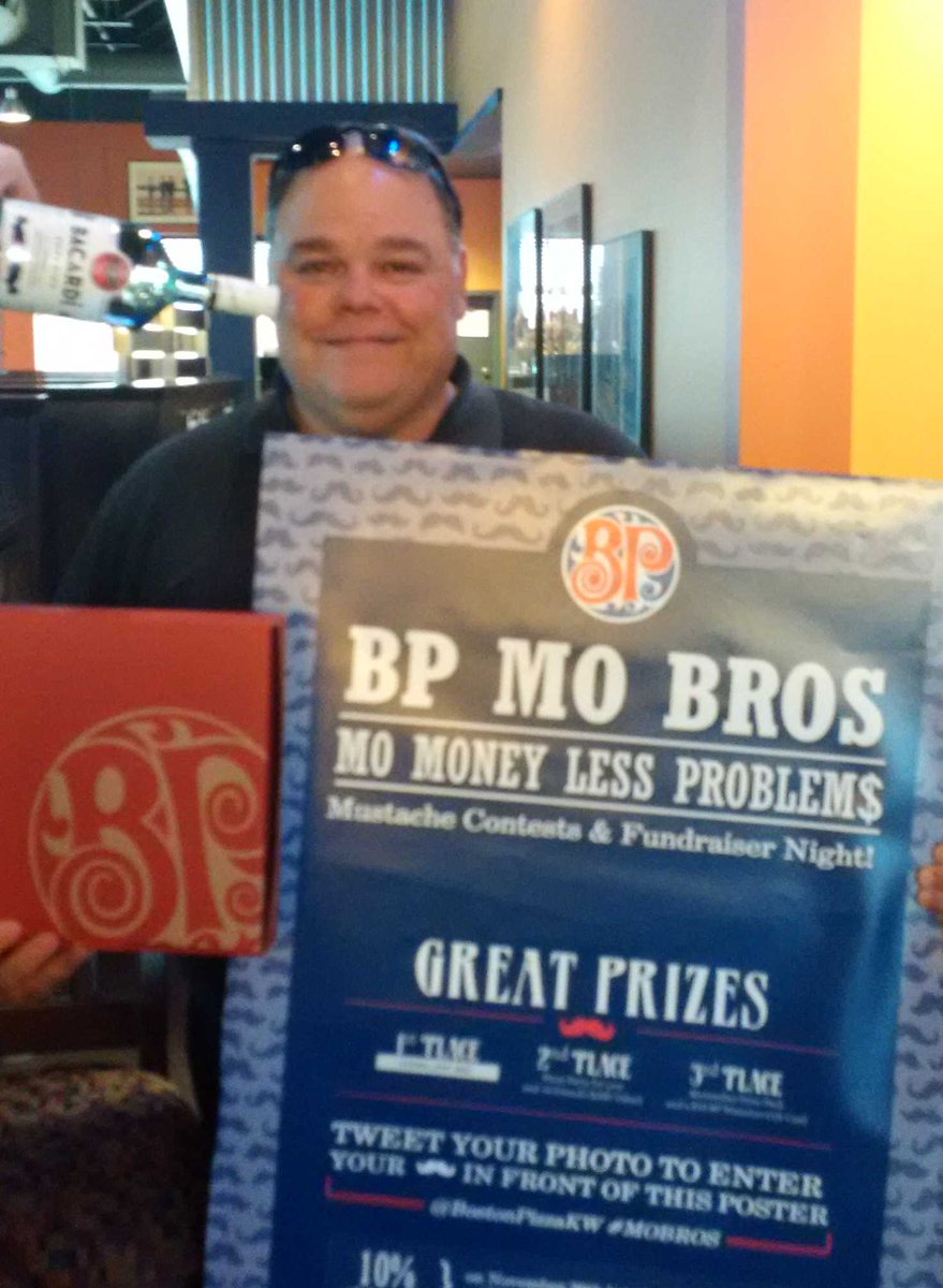 POLARFOAM's tweet photo. @BostonPizzaKW #MOBROS #BacardiBoys https://t.co/rTo9IZ2HWE