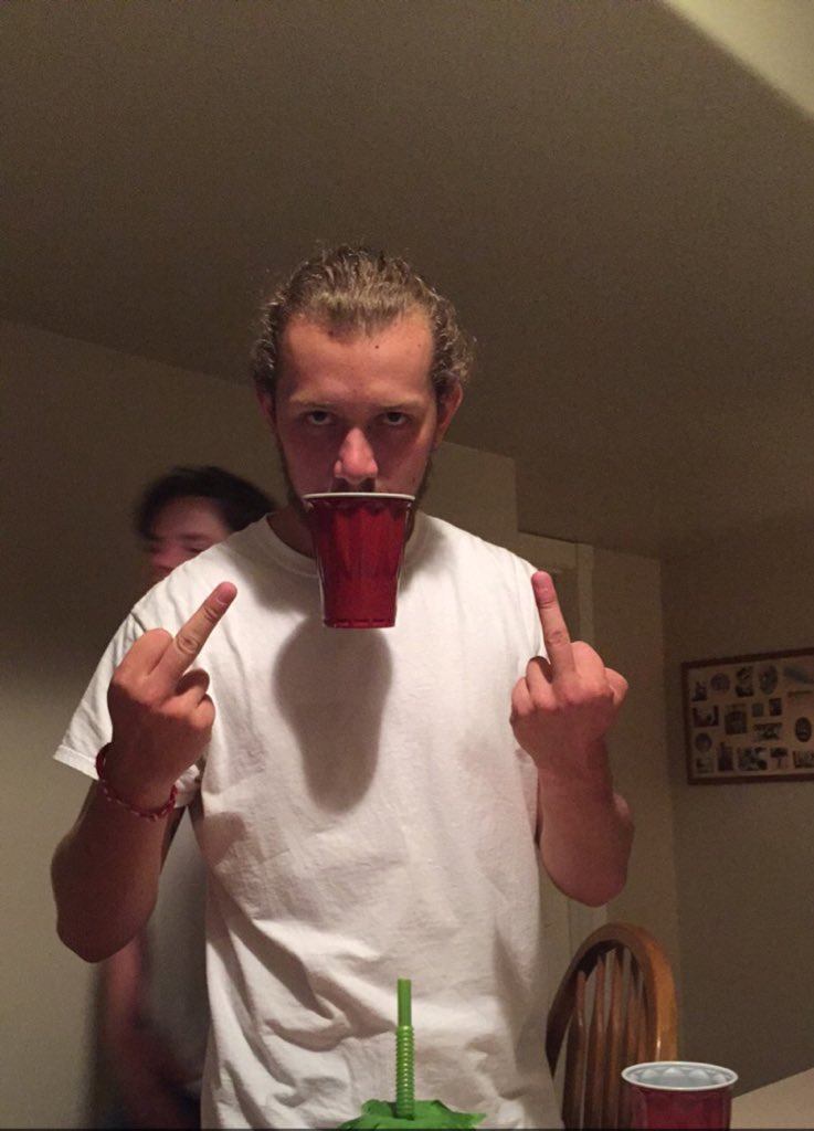 Dawalabe's tweet photo. Happy birthday to one of my best friends #loveyoucoco #squad #6dots https://t.co/UgFkH0C4nh
