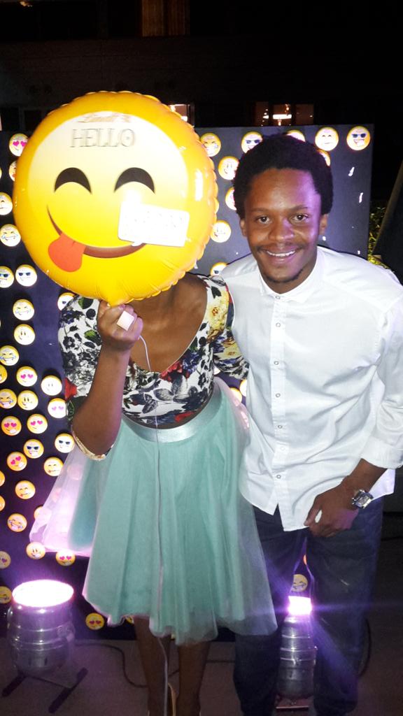 Ice_Crea_m's tweet photo. Having the best time at the #LindtHelloFix with @Fixsacious https://t.co/wLGAojmEDd