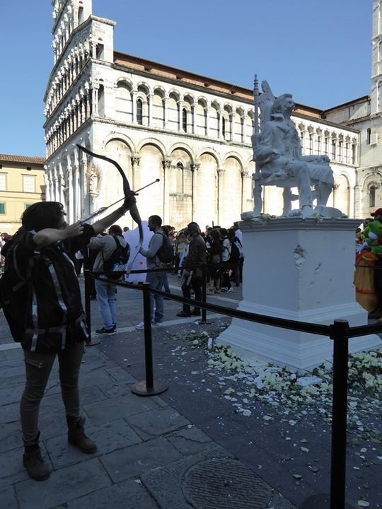LoelSuGiove's tweet photo. #StoConKatniss #LuccaPerKatniss #LuccaCG15 https://t.co/1DJYGkhyNj