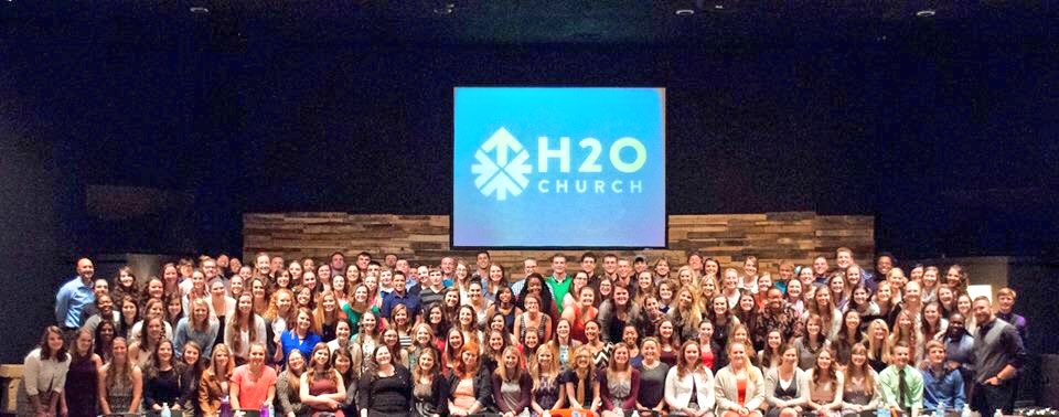 RJ_Warren's tweet photo. Some of the Leaders and future leaders of @h2ochurchbg celebrating at The Well last night!

#MakeDisciples https://t.co/JwTKphqU1u