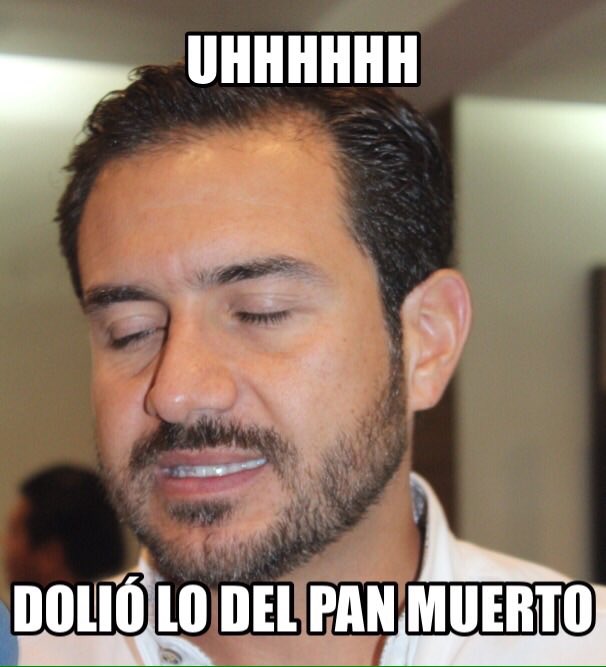 alertaver's tweet photo. .@MYunesMarquez sufre por su partido muerto. #meme @CDEPANVeracruz https://t.co/quCN4uACx3