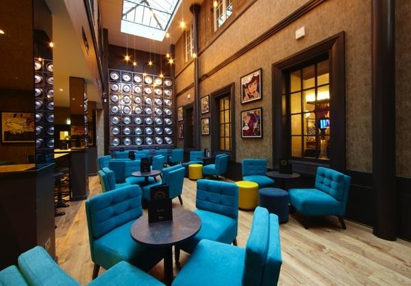 Read my latest #grouponguide article on Cocktails at Malmaison #Glasgow groupon.co.uk/articles/cockt… #scottishbloggers