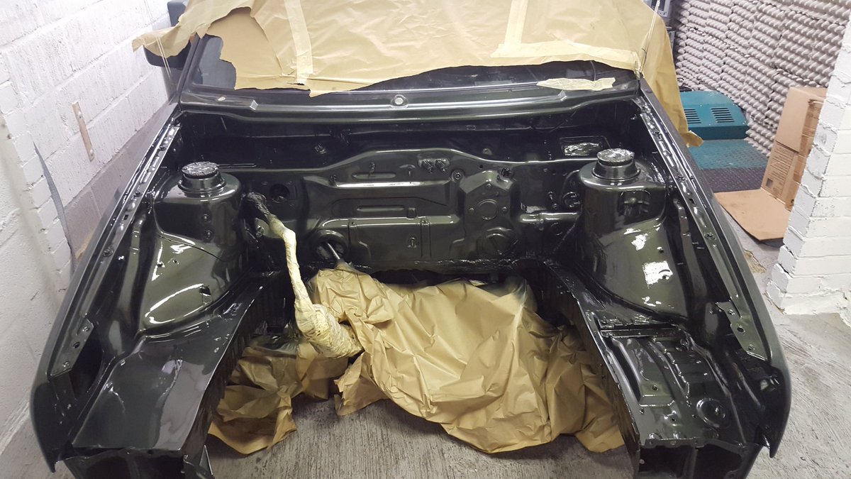 VaraTechnik's tweet photo. Another Engine Bay Painted @VaraTechnik  @Sunjay_Vara @prakash_vara @Jayvara46 @Charlottejj82 https://t.co/umTGup9svy