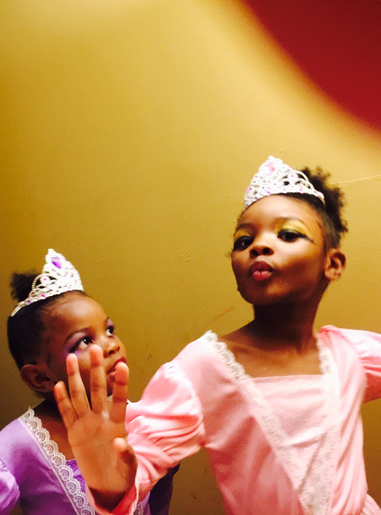 GumboGodess's tweet photo. #QueensInTraining https://t.co/0Ox8uYzTn3