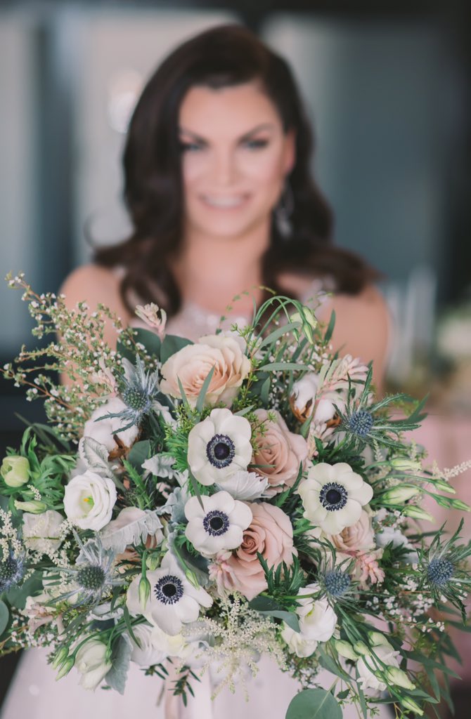 How stunning is this bouquet by It List Member Something Blue Floral Design and captured by ILM <a href="/NovaMarkina/">novamarkina</a>