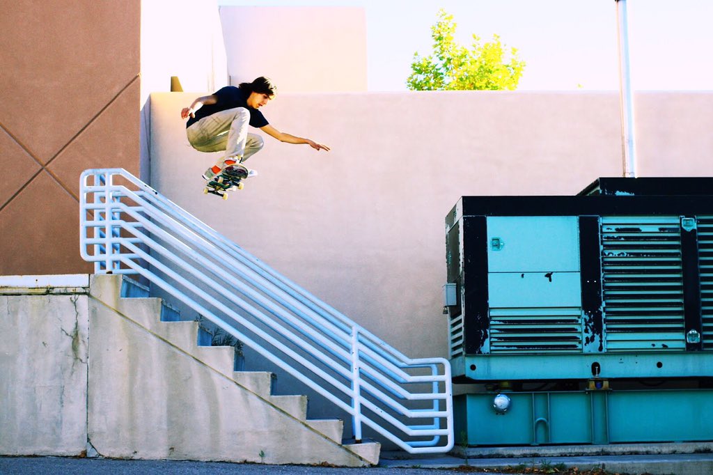 SilverSkateShop's tweet photo. always stoked to see my homies killin it the streets n always reppin hard as fuck... #liveandforgive #burquelove https://t.co/YU3xGCU7tG