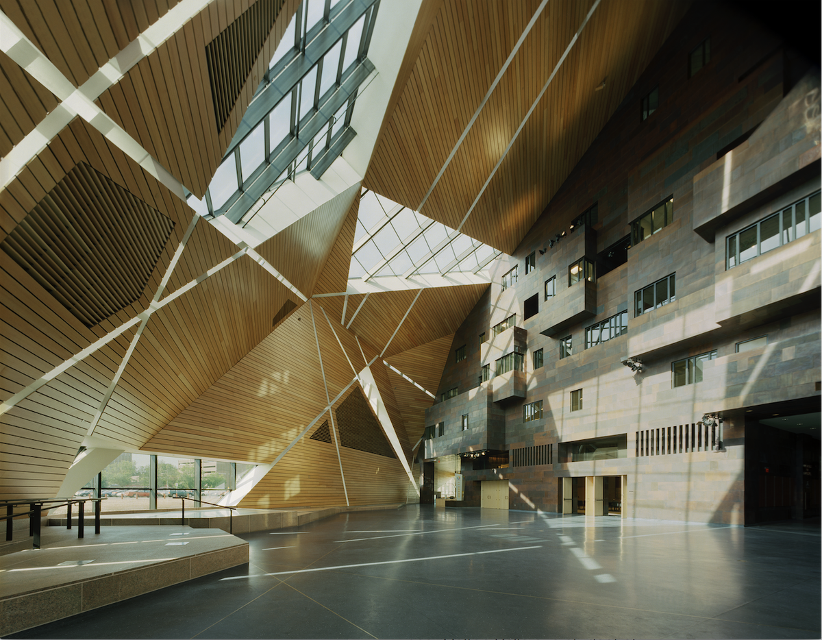 Vectorworks's tweet image. Just two days until #TxA2015! We can’t wait to discover attendees' #STORIES. owl.li/TJCK3