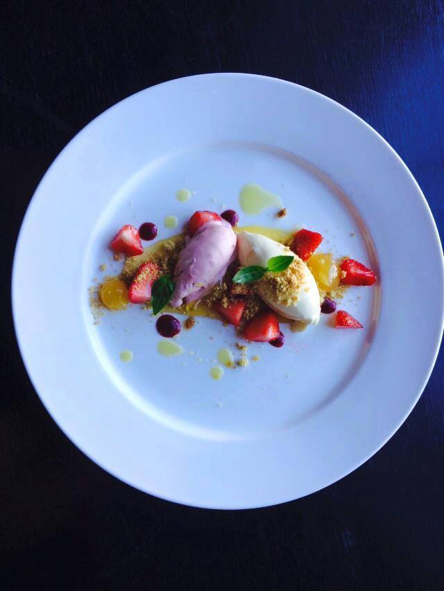 EventsByFeast's tweet photo. Sicilian broken lemon tart, basil &amp; strawberry gelato #caterer #events #buckinghamshire https://t.co/3qECDdy3Mm