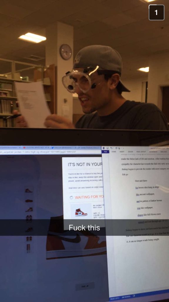 thatrllytallkid's tweet photo. Gotta keep your lab goggles on for safety when science-ing #LabSafety101 https://t.co/Q3a9kfAEb2