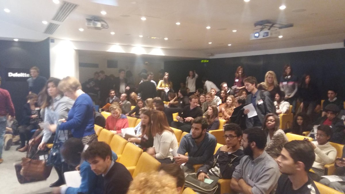 CO_CITOYENS's tweet image. Lancement #GSVC #ESSEC 2016. On a partagé notre expérience de finaliste 2015 Merci pour l'inviation @LesCESE