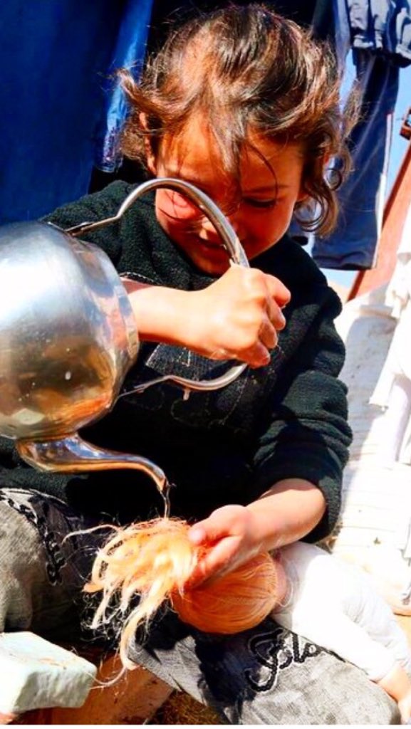 أنا ارحمك ..... حتى لو انقطعت الرحمه علي